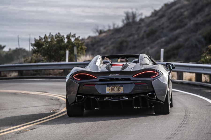  McLaren 570S Spider 2017 года  (NA) (фото 21 из 42)